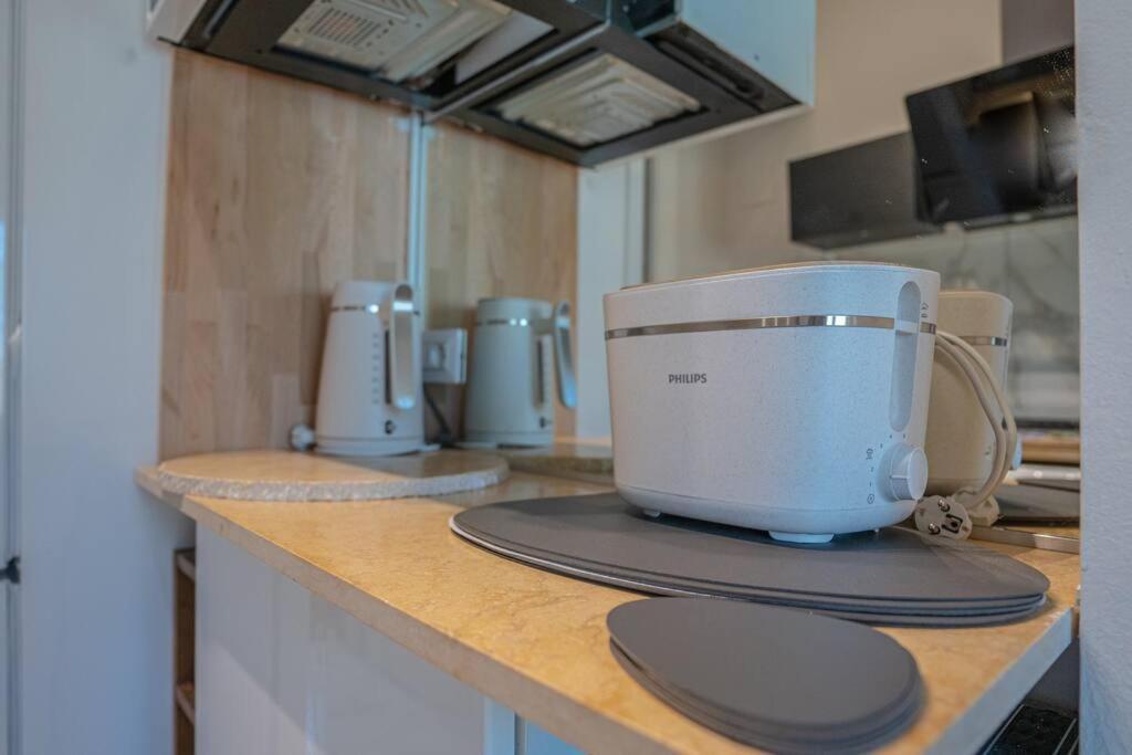 Appartamento Singola Con Ac, Tv, Wi-fi E Cucina